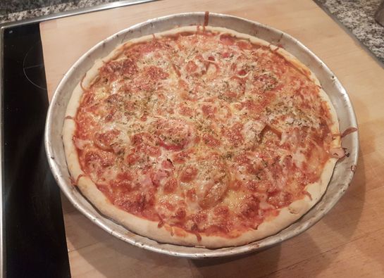 Pizza Napolitana Con Jamon Robot De Cocina Mycook